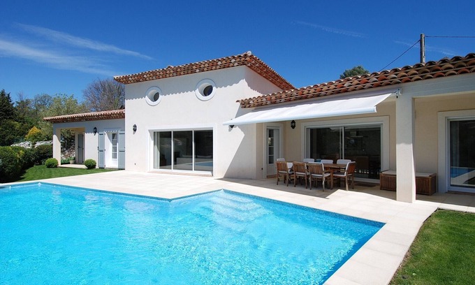 La Gaude Villa | Luxury villa with large private pool