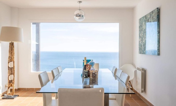 La Herradura Villa | Luxury Villa with Private Pool & Breathtaking Sea Views