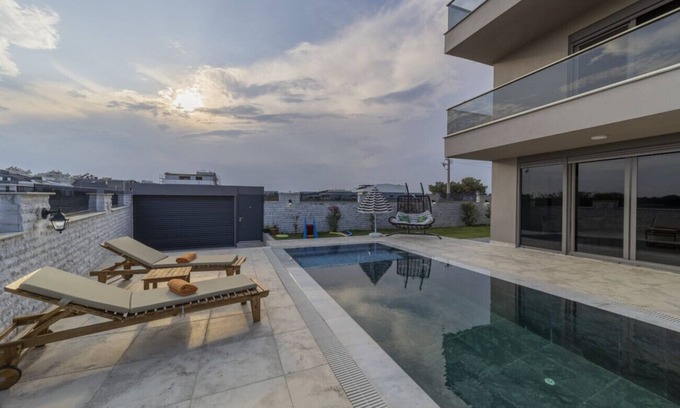 Lara Apartment | Luxury Villa with Private Pool Close to Lara Beach
