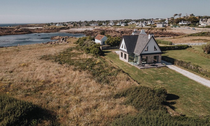 Lanildut House | Luxury villa with sea view - Lanildut, Finistère