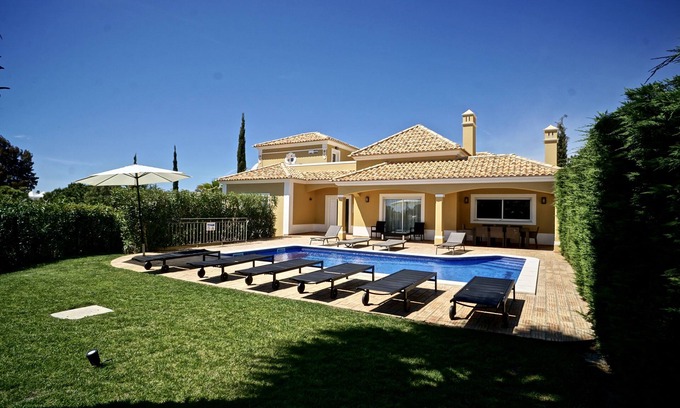 Sesmarias Villa | Luxury villa with sea view