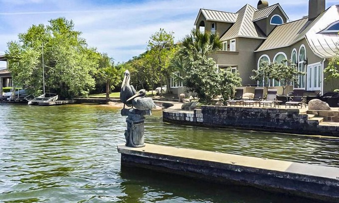 Horseshoe Bay House | Luxury waterfront home, private small beach on open water, pool,
