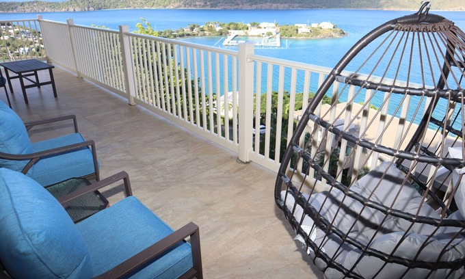 Frydendal Condo | Luxury with Amazing Ocean Views, near pool and restaurant. D24