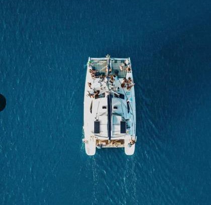 Zanzibar Town Boat Rental | Luxury Yacht or Catamaran