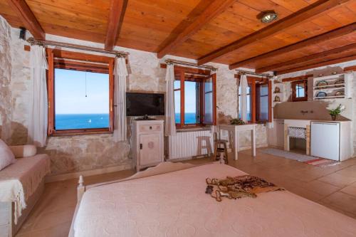 Zakynthos Villa | Luxury Zakynthos Villa Harron Villa 4 Bed Private Pool Agios Nikolaos