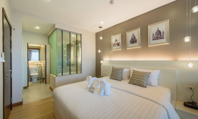 Chang Khlan Condo | ★Luxury1BR 5mins Chiang Mai Night Bazaar Roof Pool