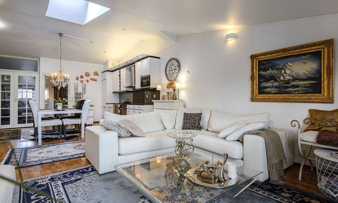 Toolo Apartment | Luxus penthouse in great location