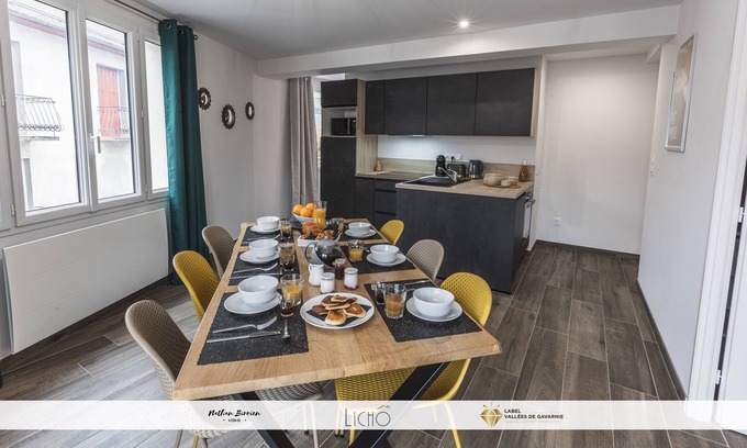 Esquieze-Sere House | Luz St Sauveur, New 60m2 Appt, cozy close to all amenities