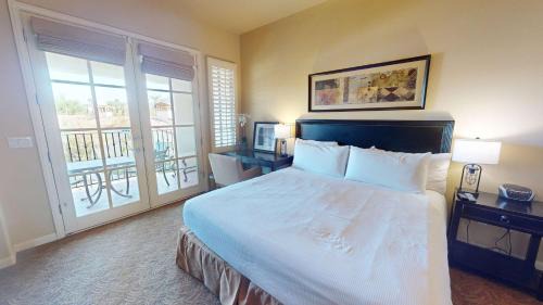 La Quinta Hotel | LV034 Cozy Upstairs Legacy Villas Suite