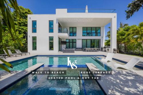 Harbour Inlet House | LVS Villa Blanco 5BR Coastal Oasis with Rooftop Sunset Deck Heated Pool Spa & Walk-to-Beach Access