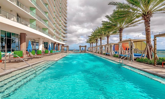 Hollywood South Central Beach Condo | Lyfe Resort & Residences Luxurious 2 bedroom oceanview penthouse - PH4106
