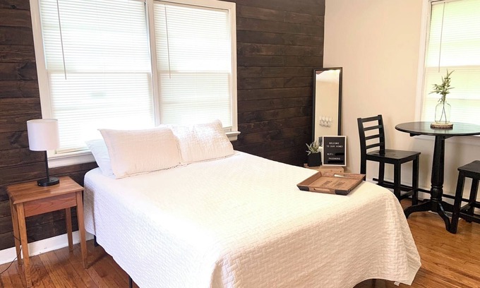 Lynchburg House | Lynchburg Suite- Private Entrance, Close to LU/UL