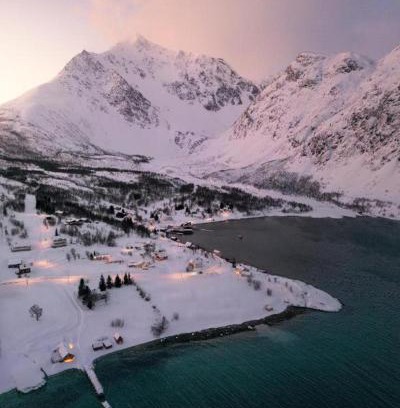 Koppangen Villa | Lyngen Flexible Living - Alpine cabins at the start of the mountain