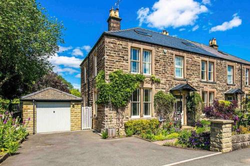 Bakewell House | Lynwood - Victorian Home in the Peak District