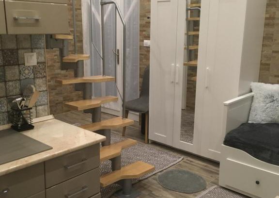 Kiskunfelegyhaza Apartment | Móra apartmanház