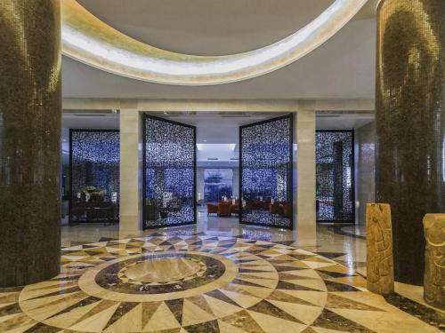 Les Berges du Lac Hotel | Mövenpick Hotel du Lac Tunis