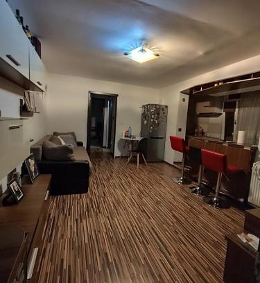 Drobeta-Turnu Severin Apartment | M House