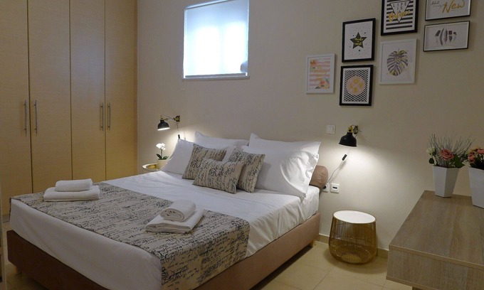 Chania House | M & M Guest House Ag.Onoufrios beach