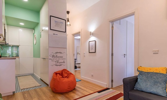Sao Domingos de Benfica Apartment | M&M Home by LovelyStay