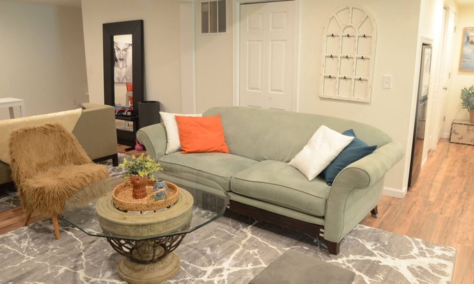 Leesburg House | M&M Suite Near Downtown Leesburg
