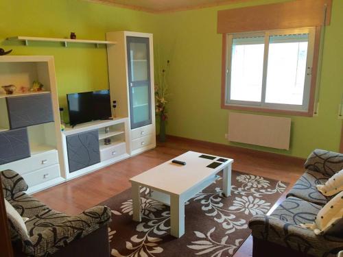 Lourenza Apartment | M Ramona Reja Díaz