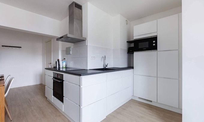 Wijk van de Squares Apartment | MA - Leopold I - Two Bedroom Apartment, Sleeps 6