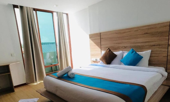 Maafushi House | Maafushi Guesthouse with Pool - Family Suite
