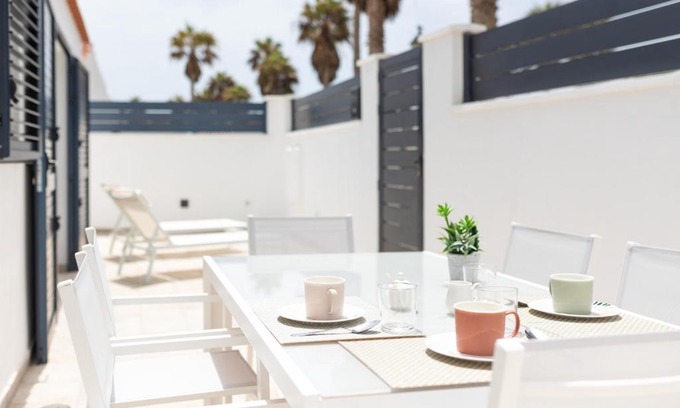 Caleta de Fuste House | Macarena Dreams