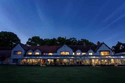 Woodbank Hotel | Macdonald Craxton Wood Hotel & Spa