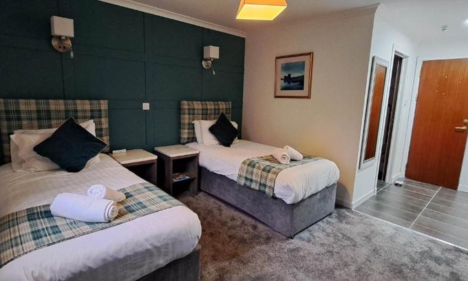 Kinlochleven Hotel | MacDonald Hotel & Cabins