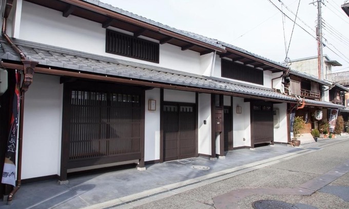 Nagahama Hotel | Machiya no Yado Iroha