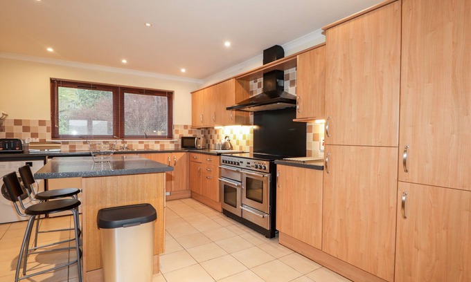 Sconser Cottage | Mackenzies Peak