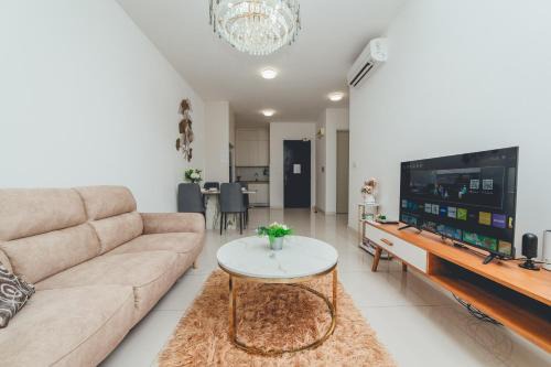 Medini Apartment | Macrolink Medini Verdant Stay 2BR 4pax by Our Stay