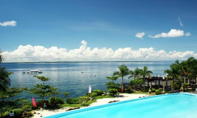 Lapu-Lapu Condo | Mactan Condo large 1 bdrm, Ocean View, Pools, Beach Access, La Mirada residence