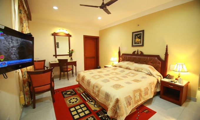 Quilon Hotel | MADATHIL REGENCY