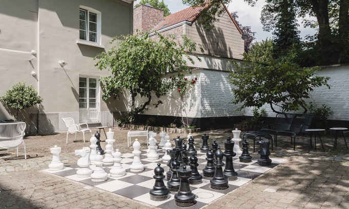 Chatelain Hotel | Made in Louise