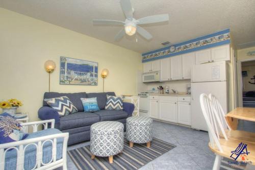 Madeira Beach House | Madeira Beach Tropic Breeze Unit 18 Second Floor