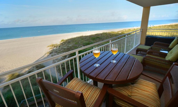 Madeira Beach Apartment | Madeira Norte #212 Condo