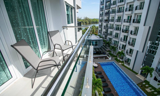 Kram Condo | Mae Phim Beach Family-sized condo, 3bdrm.