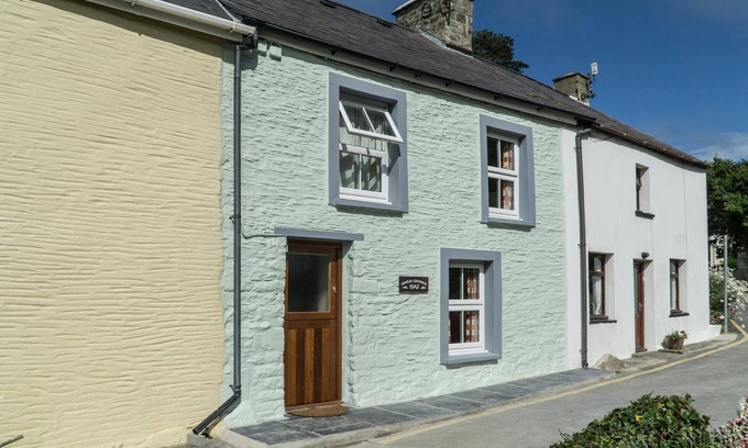 Tan-y-groes Cottage | Maelfa Crannog Isaf, Llangrannog