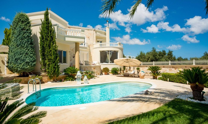 Skotino Villa | Magical Cretan Diamond with swimming pools, spectacularwater parks, golf, tennis