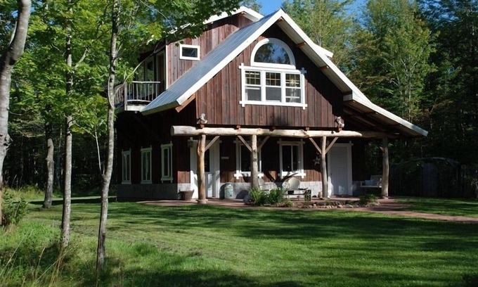 La Pointe Cabin | Magical Handcrafted Cabin on 20 Acres Featured in books and magazines