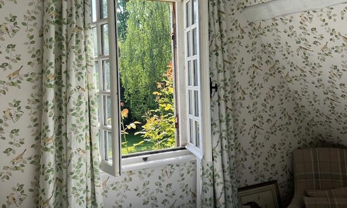 Saint-Etienne-la-Thillaye House | Magnifique Maison de Campagne Avec Piscine