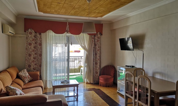 El Puerto de Santa Maria Condo | Magnificent home in the center with all the comforts