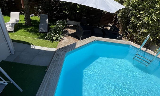 Saint-Laurent-du-Var Apartment | Magnificent villa 100m2 ground floor with private pool and parking