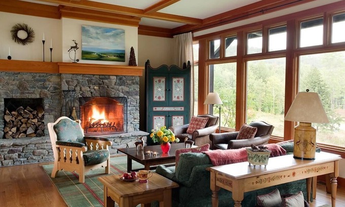 Moscow Resort | Magnificent 2 story/3 bedroom Villa in Stowe, VT on Trapp property. Sleeps 6-8