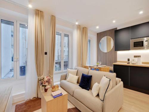 Paris City Center Apartment | Magnificent apartment - 2BR 4P - Place des Vosges