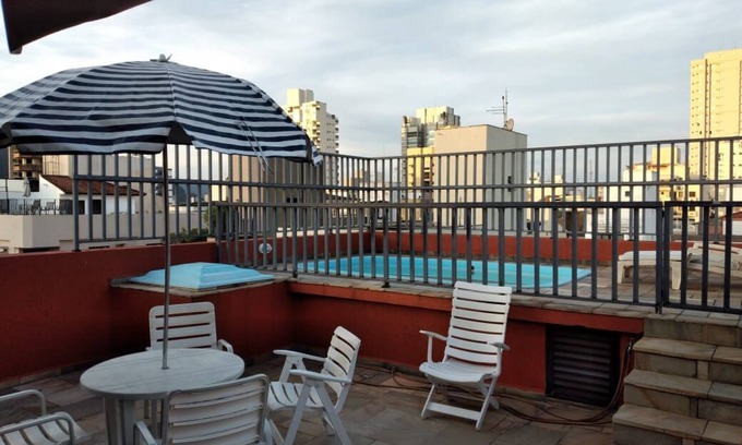 Enseada Apartment | Magnificent duplex penthouse at 400 meters from the beach, with pool and barbecue