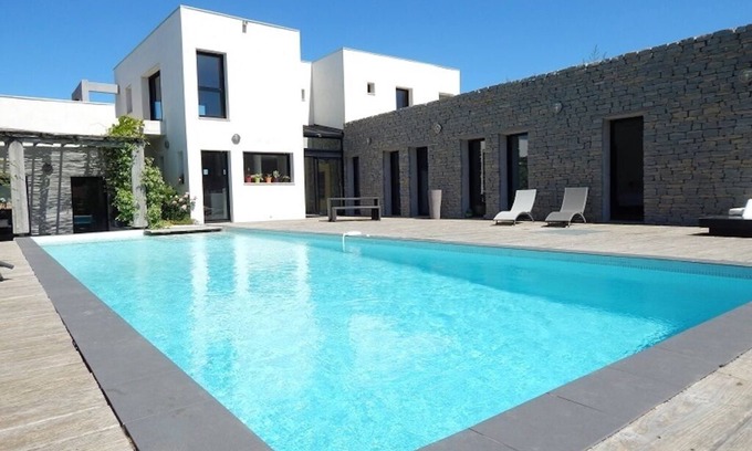 Saint-Gely-du-Fesc House | Magnificent new luxury villa with swimming pool and sauna, on the golf course