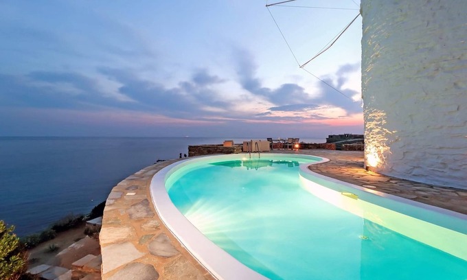 Koundouros Villa | Magnificent Kea Villa | Villa Faros | 5 Bedrooms | Direct Access to Sea |.